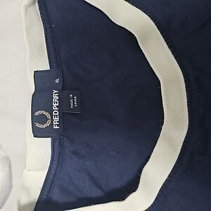 Fred Perry Tshirt XL